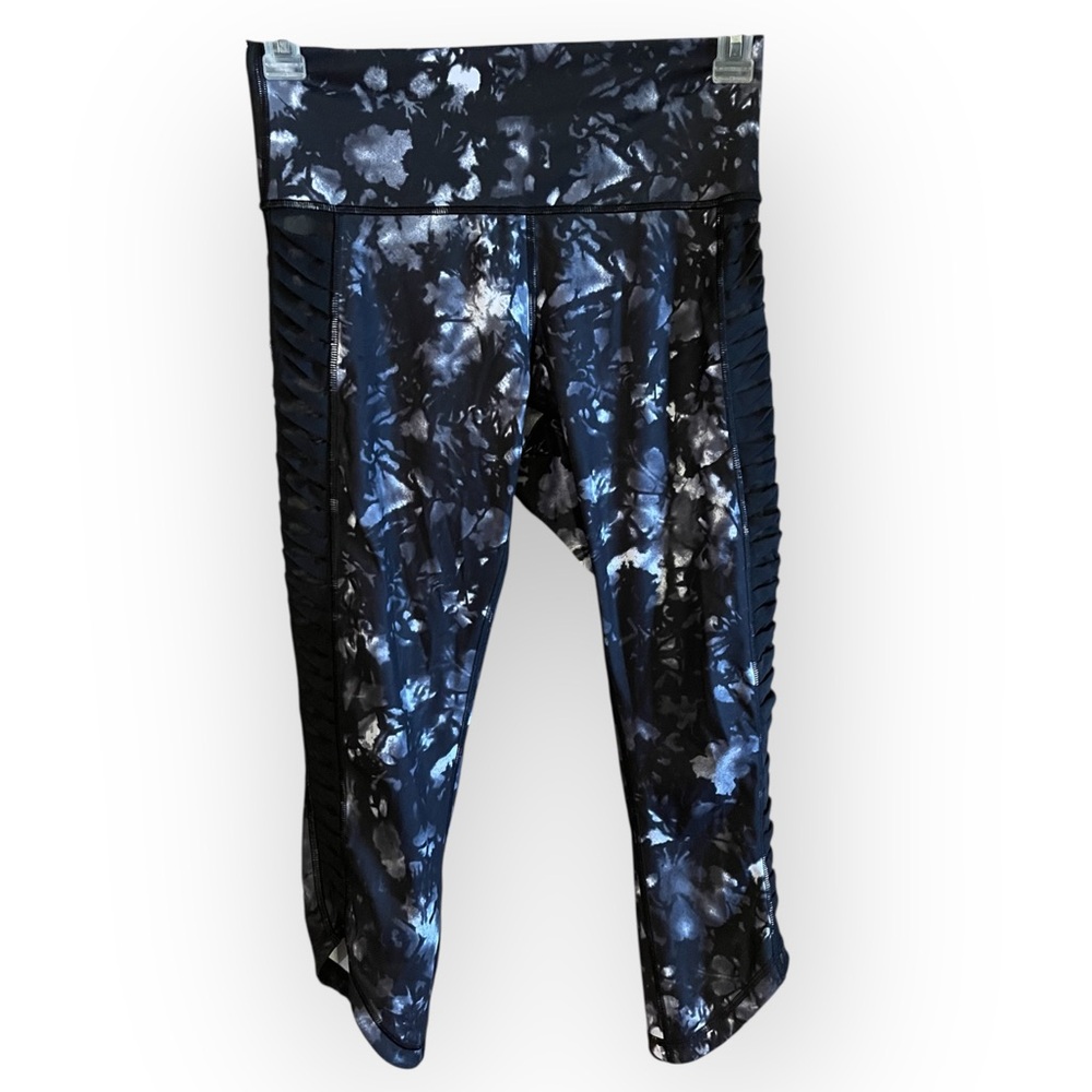 Lululemon Women’s Size 8 Dusk Dye Sunshine Salutation Crop Leggings